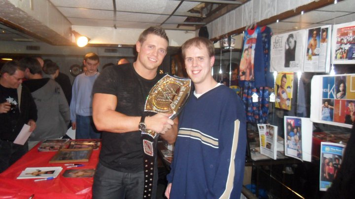 mike mizanin the real world. Fans of the Real World